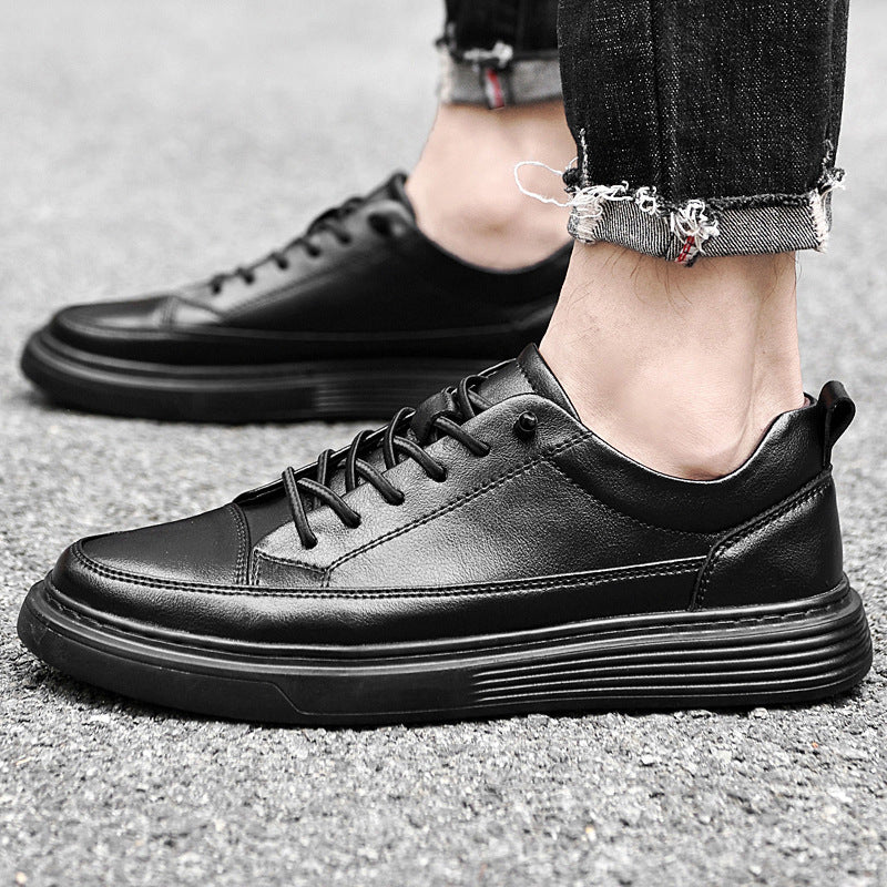Men’s Low-Top Sneakers with Tonal Stitching and Lace-Up Closure